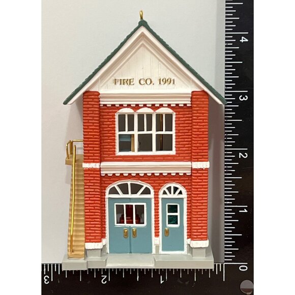 1991 HALLMARK KEEPSAKE ORNAMENT QX413-9 FIRE STATION DALMATION - Picture 4 of 8